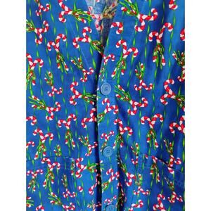 LG Women's Candy Cane Scrubs Coat. Buttoned Up With Pockets. Christmas. Holiday.